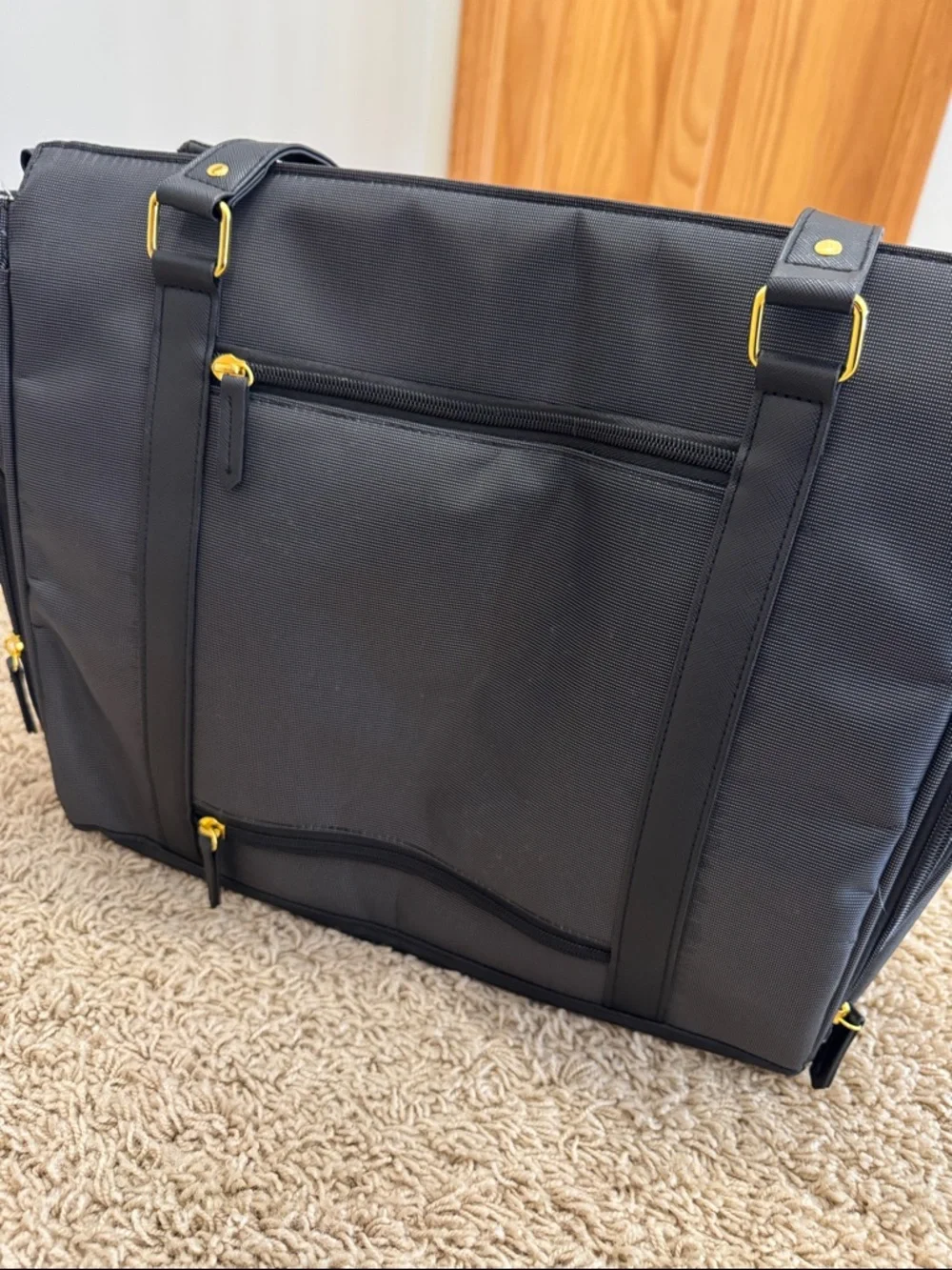 NWOT Idaho Jones Ellerby Stylish Laptop Breast Pump Bag Tote Working Mothers